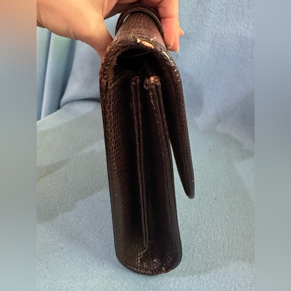 Rare Vintage Gucci Lizard Clutch in Dark Brown - Picture 12 of 13